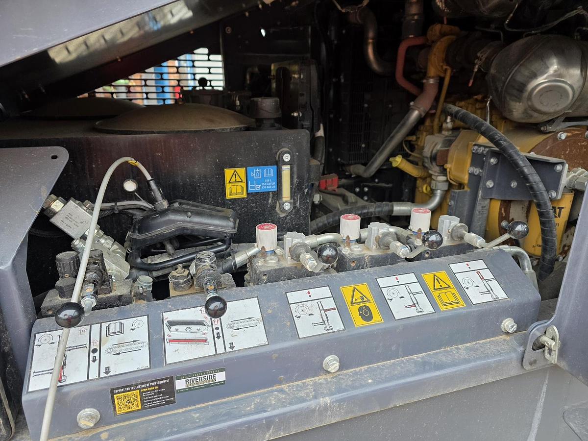 Used Tesab 1340 Tracked Screening Plant