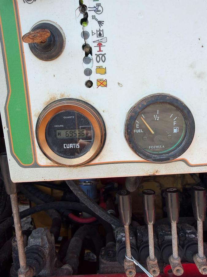 Used Maximus 516 Tracked Screening Plant