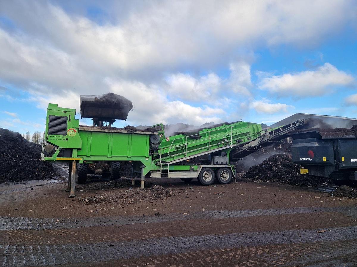 Used Neuenhauser 2F Mobile Star Screen Year 2017