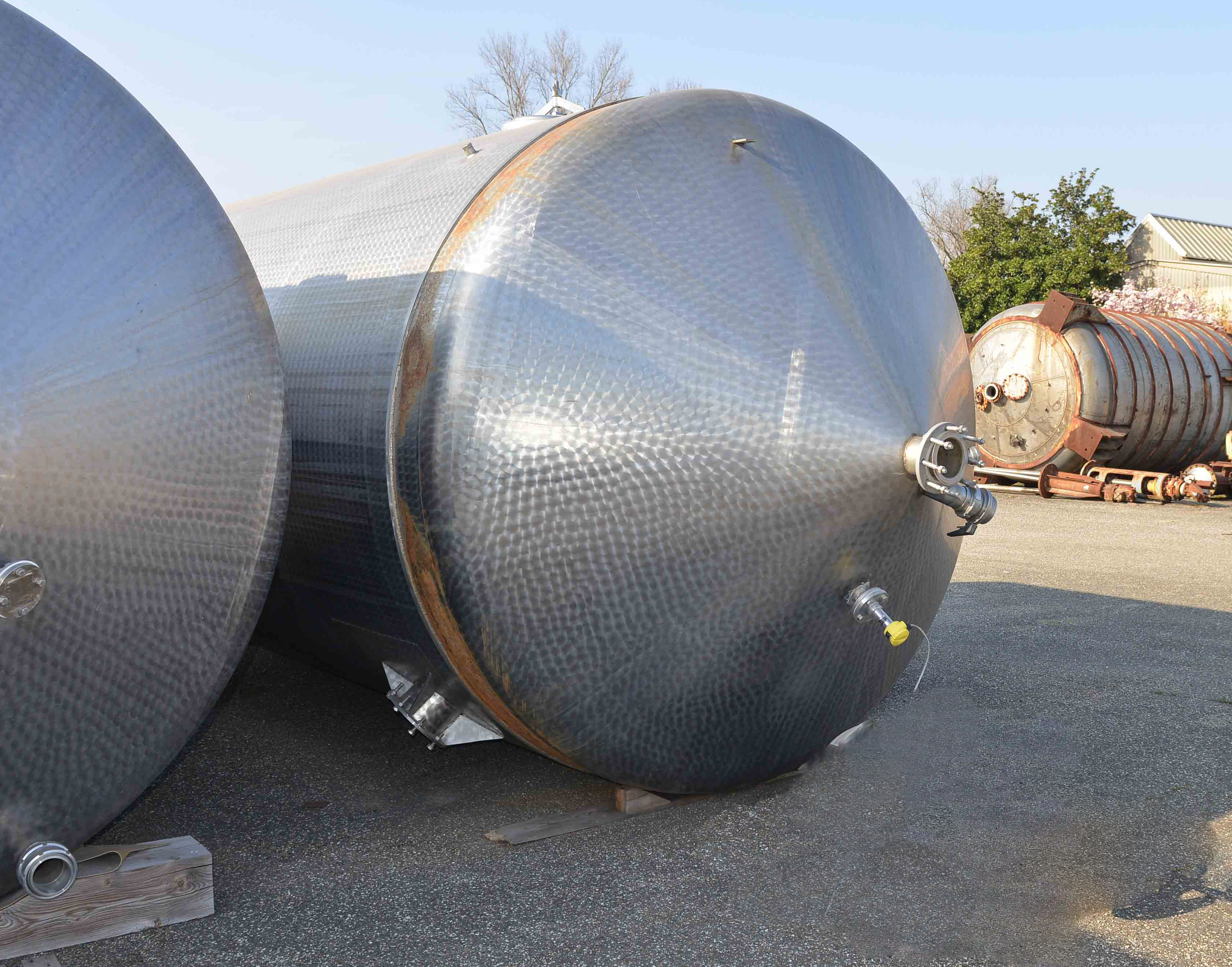 Usato Serbatoio a fondo conico da 31500 litri