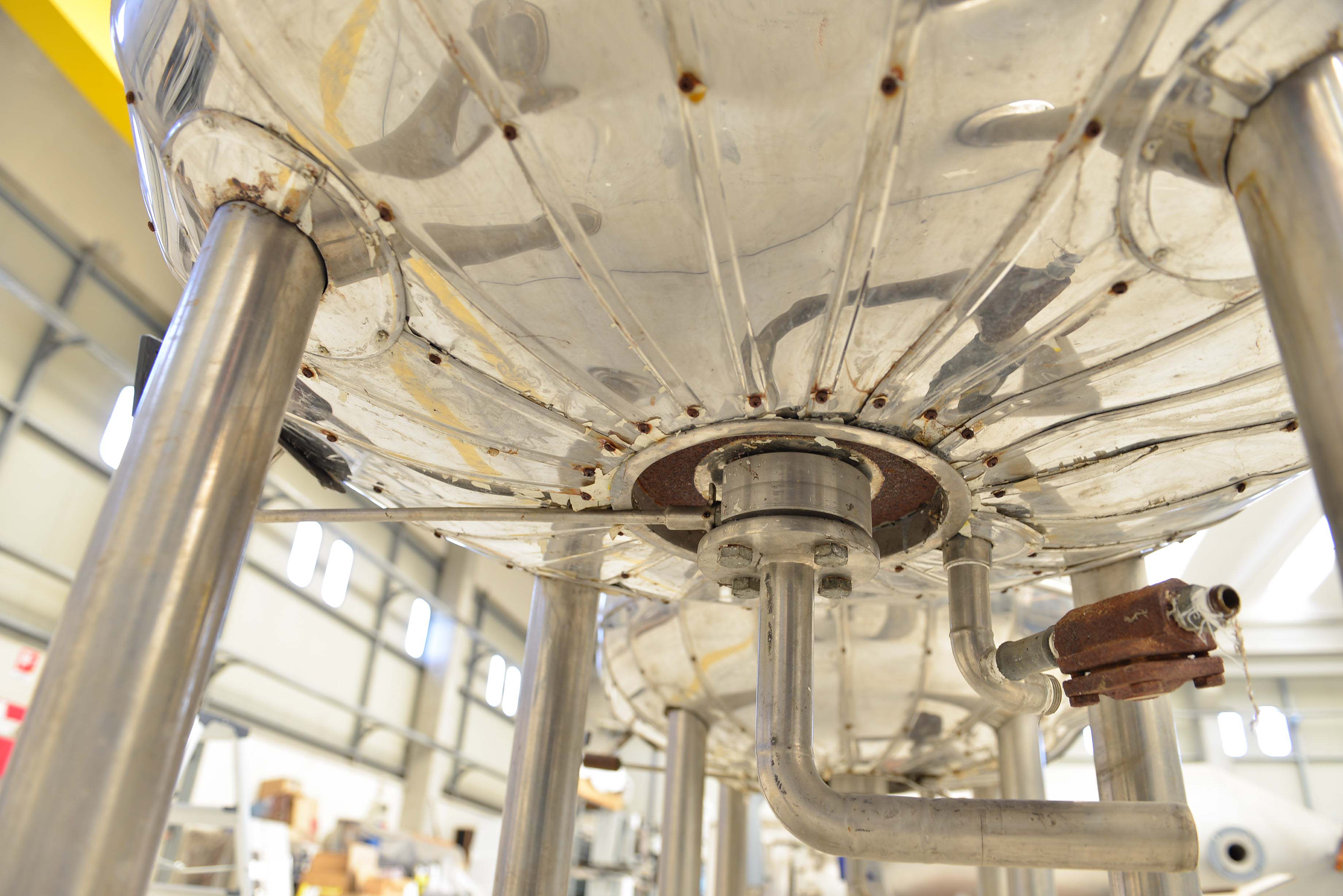 Usato Recipiente agitato da 700 litri con camicia