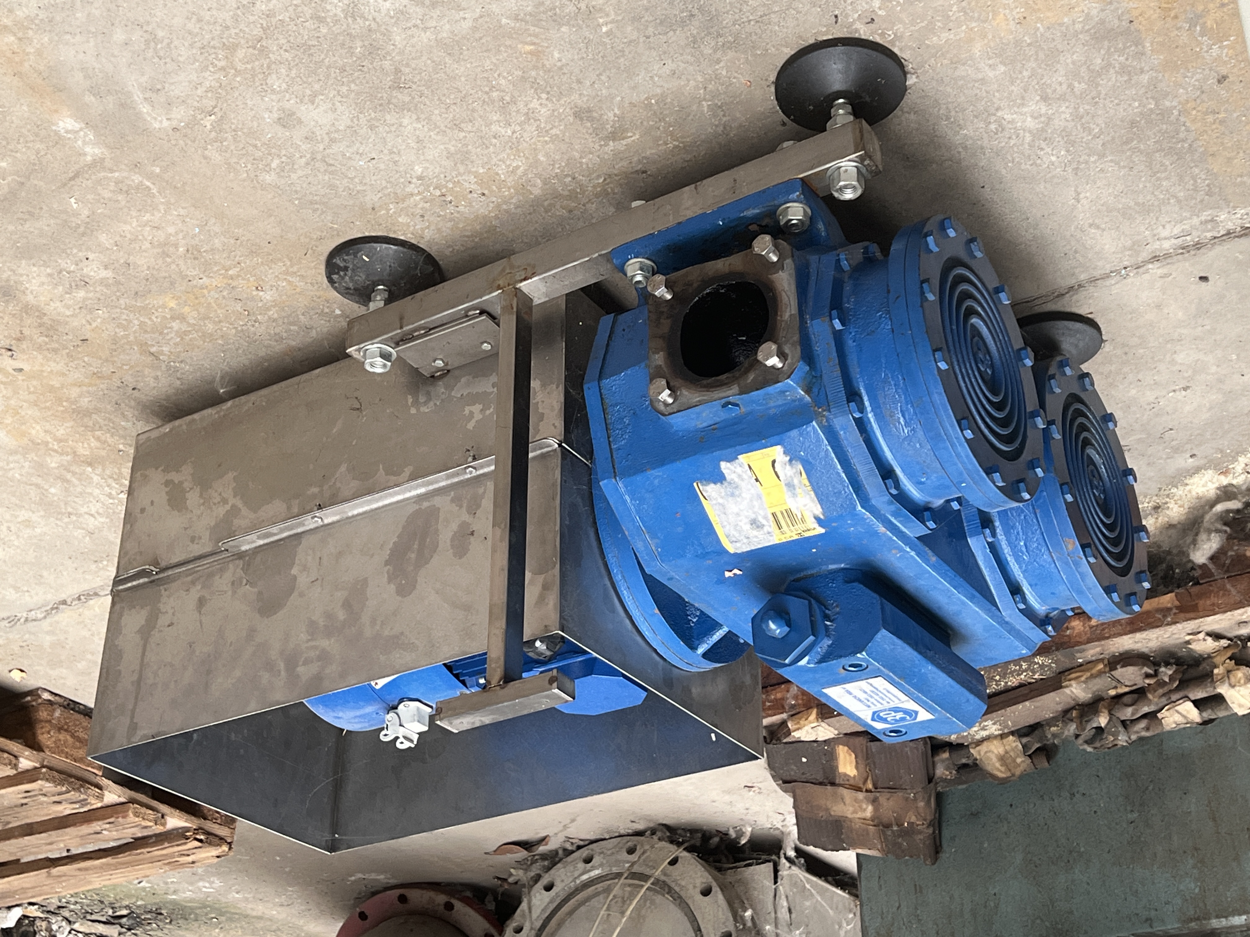 Usato Sistema di pompaggio - trasferimento liquidi ex olio oliva