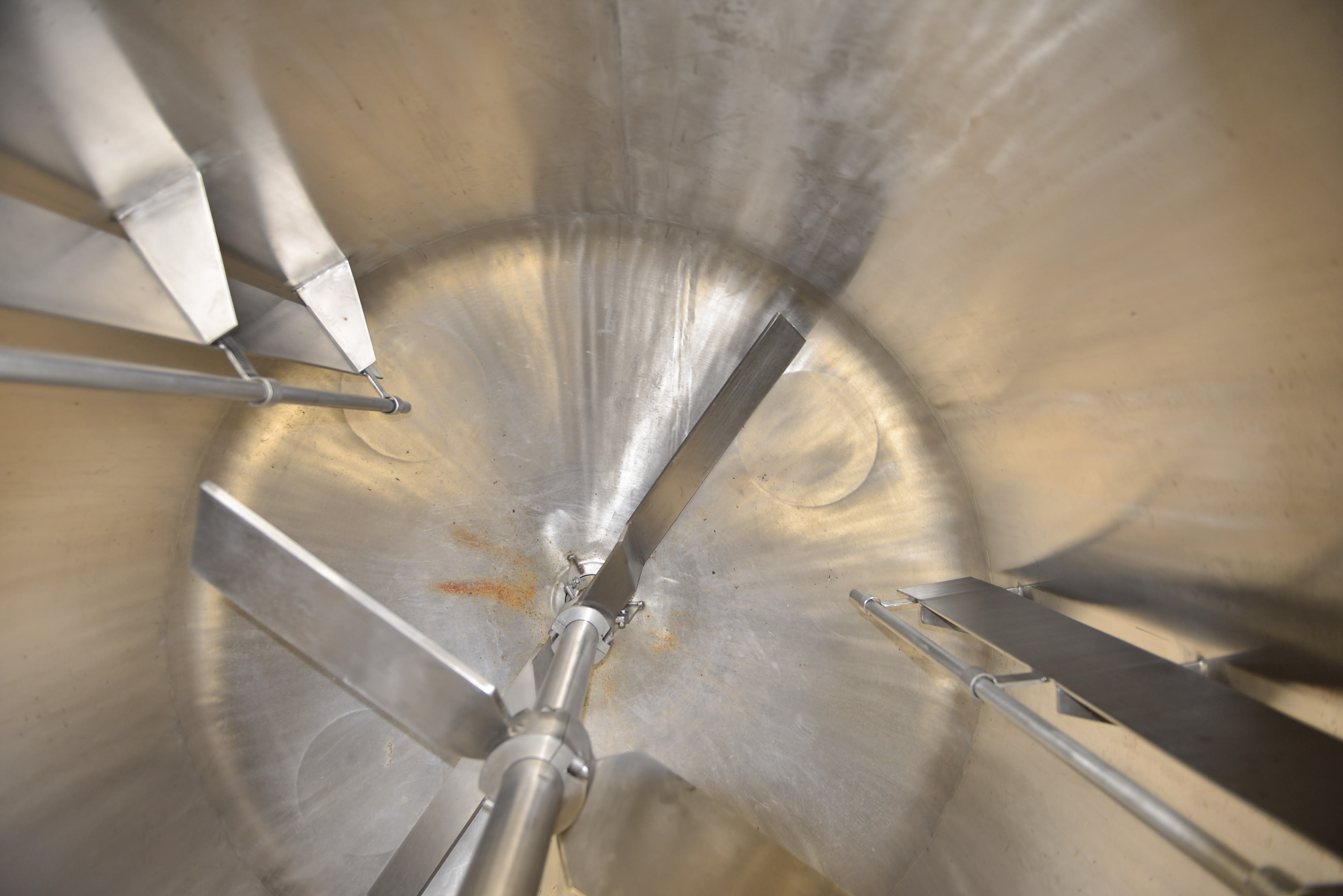 Usato Reattore da 10.900 litri consemitubo esterno