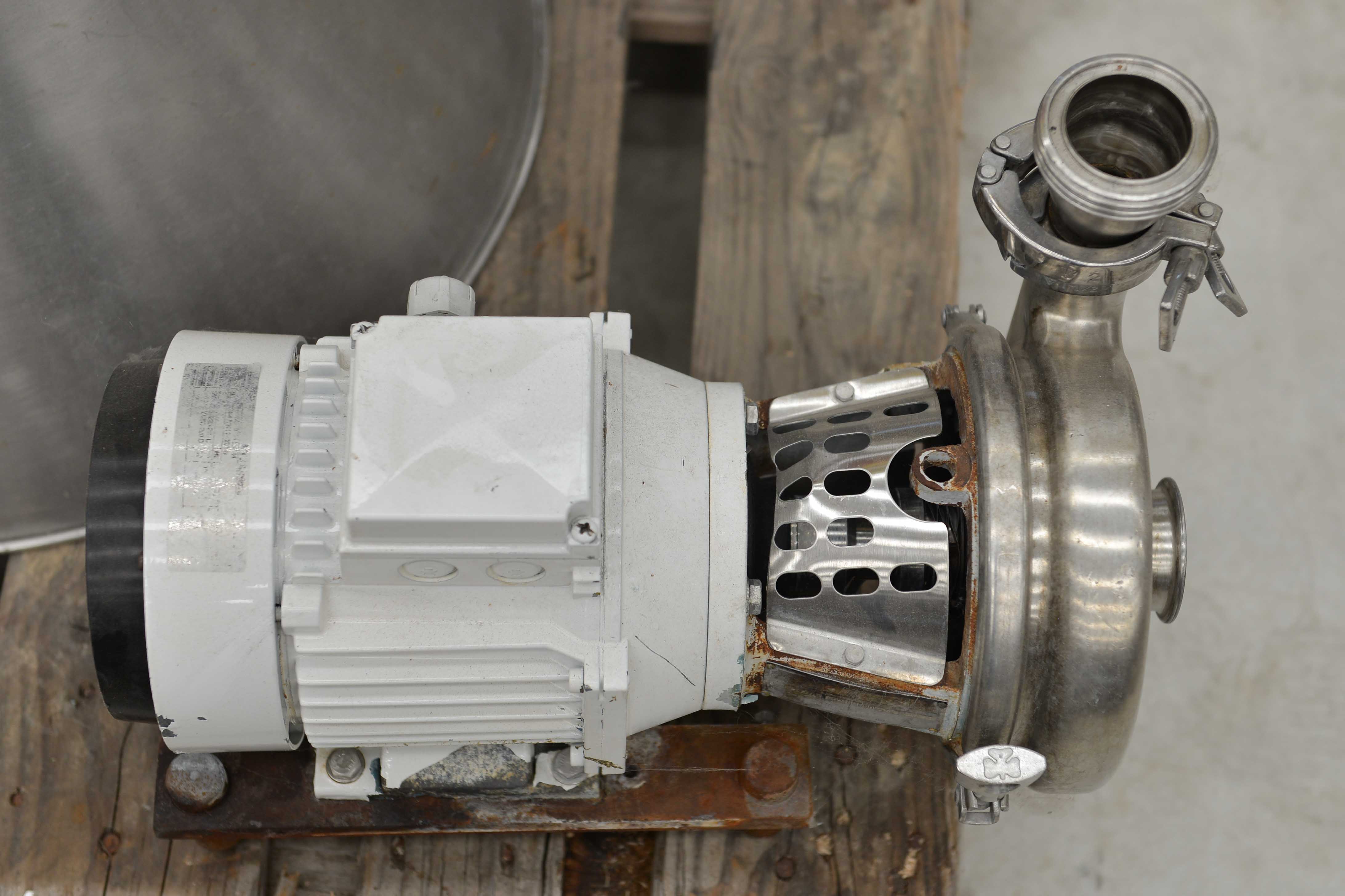 Usato Dispersore solido-liquido INOXPA Tri-Blender in continuo