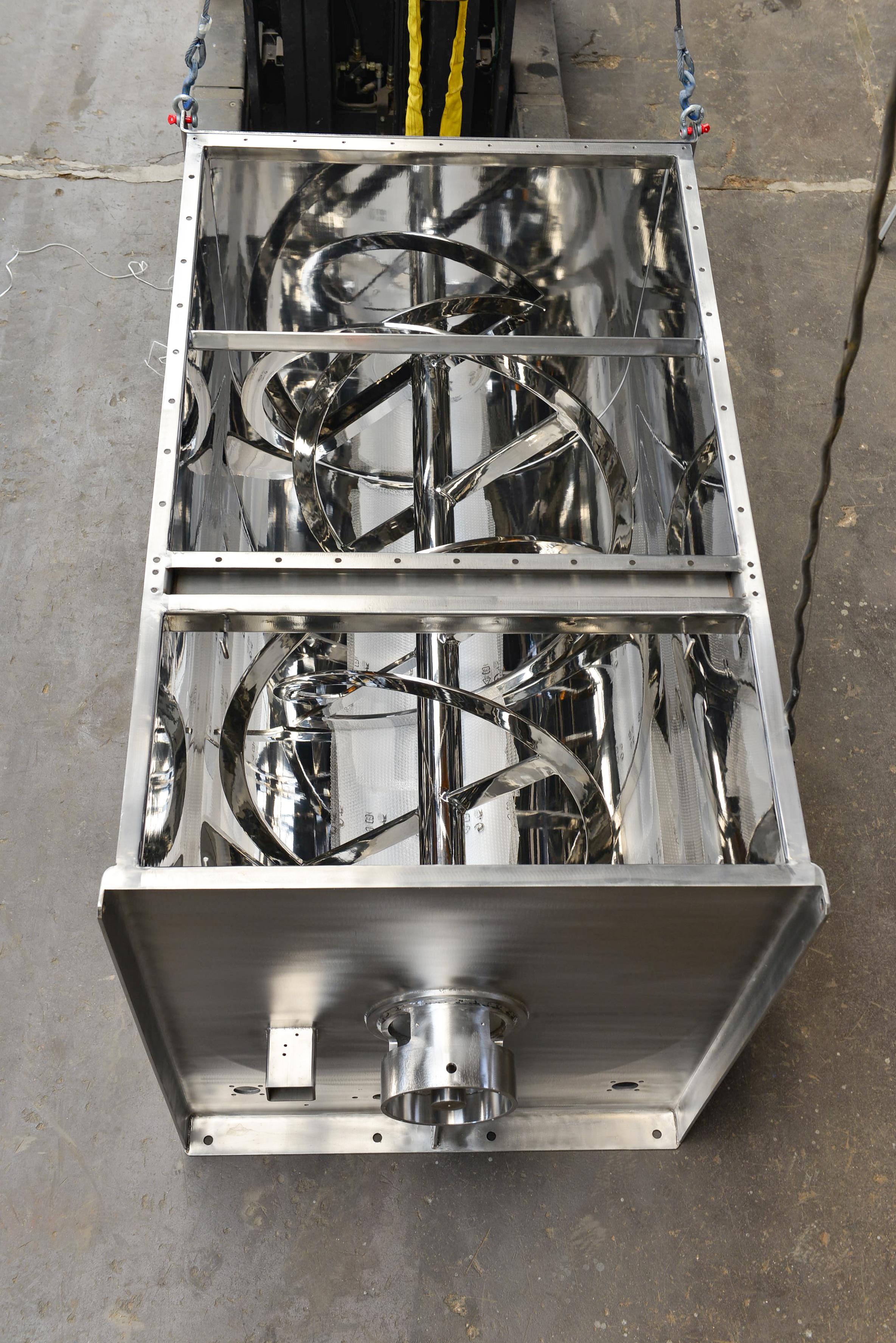 Miscelatore per polveri COPRINOX da 1900 Litri LUCIDATO