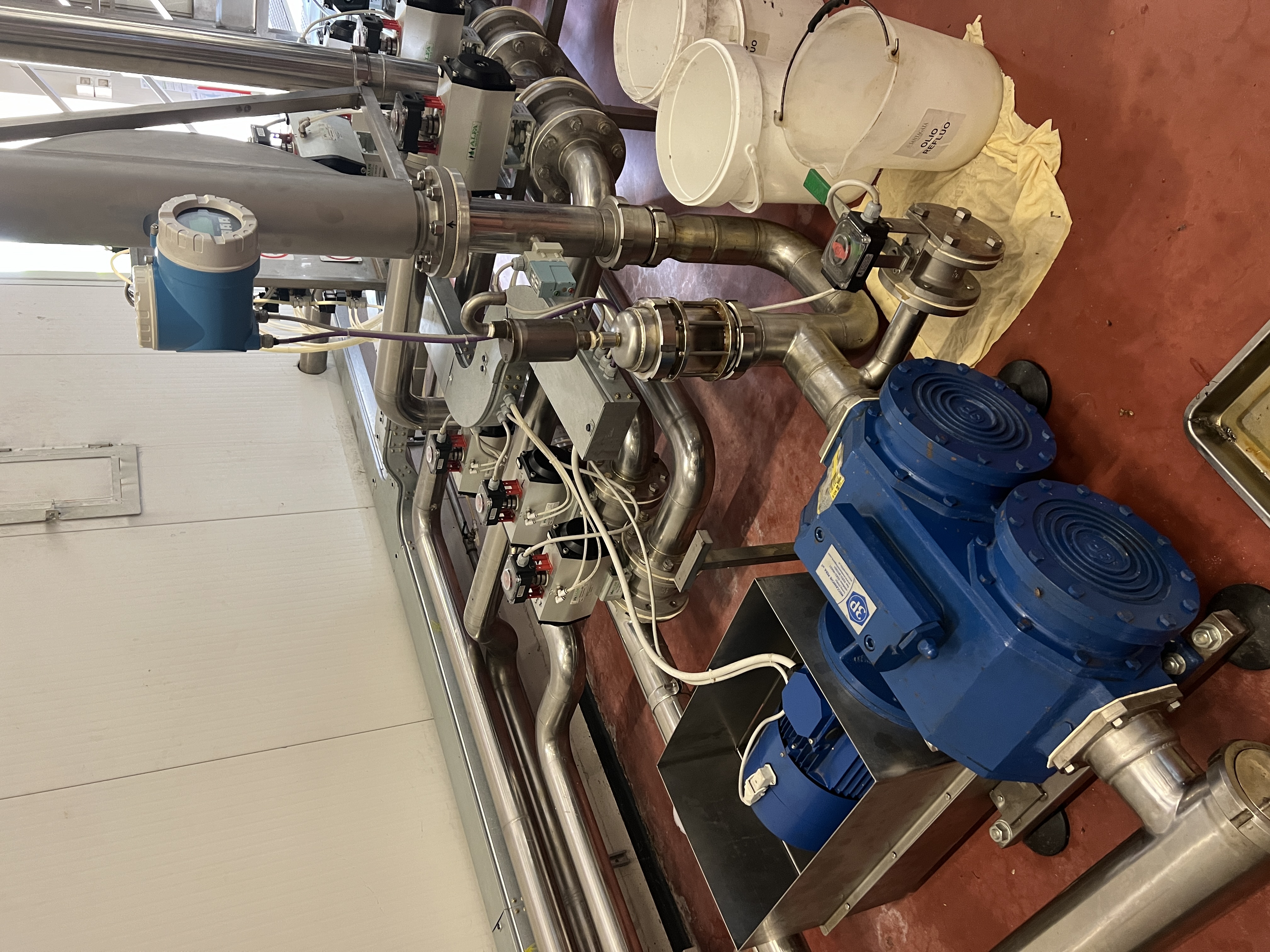 Usato Sistema di pompaggio - trasferimento liquidi ex olio oliva