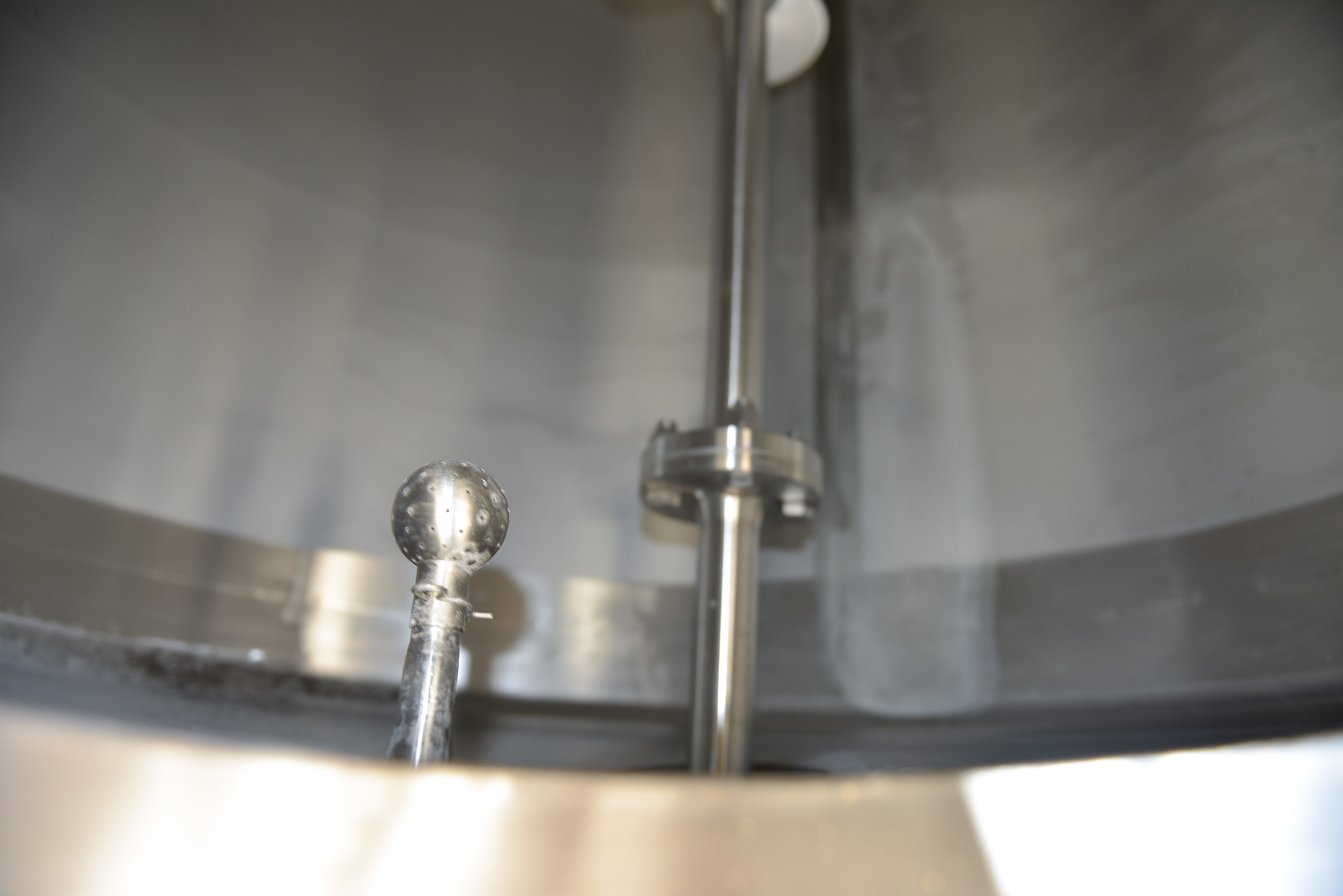 Usato Recipiente agitato incamiciato da 2.200 litri