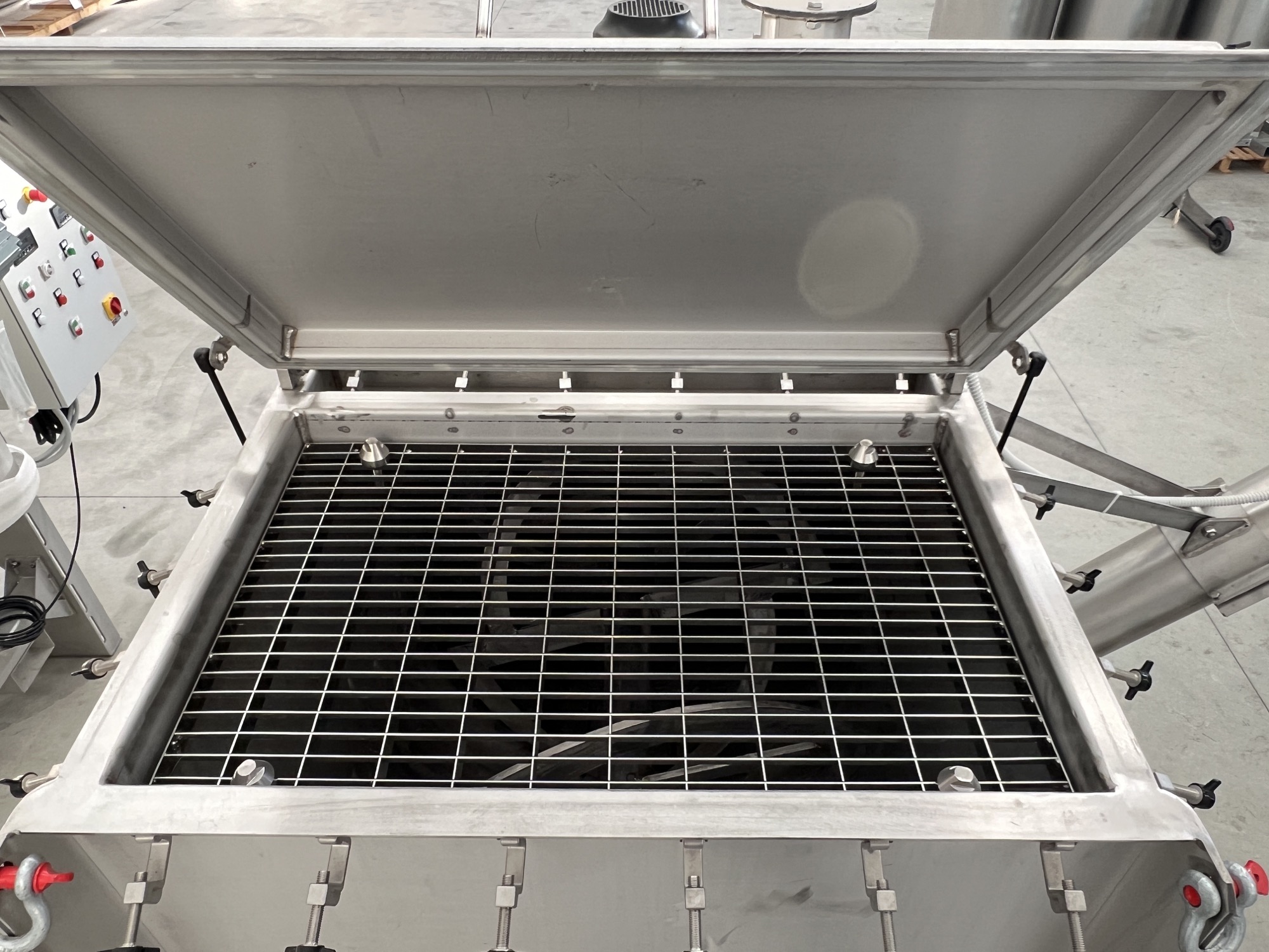 Miscelatore per polveri COPRINOX da 1000 Litri completo di quadro e coclea di scarico