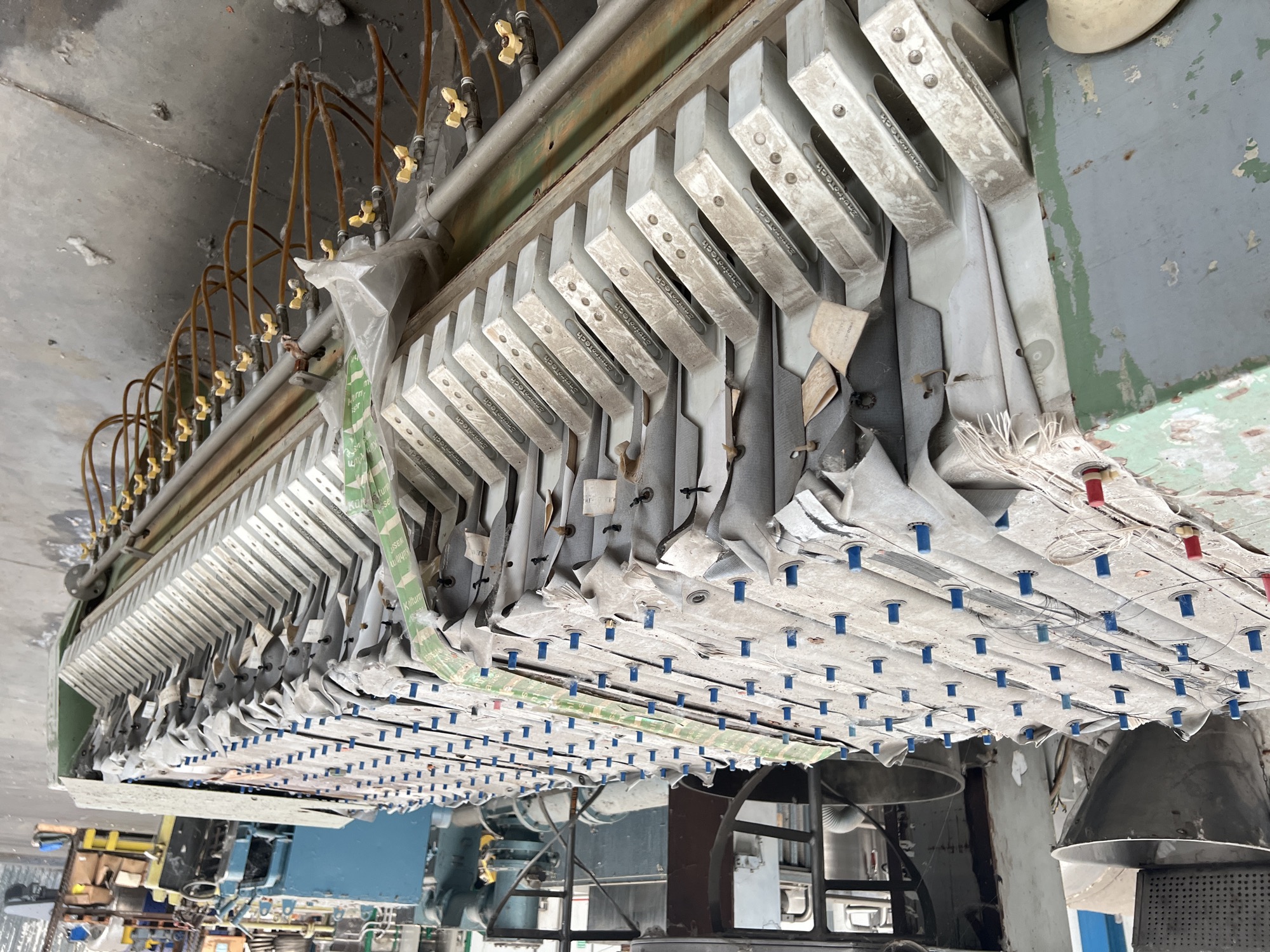 Usato 1985 Filtro pressa SCHENK 42 m2 con piastre in polipropilene KFP800/50