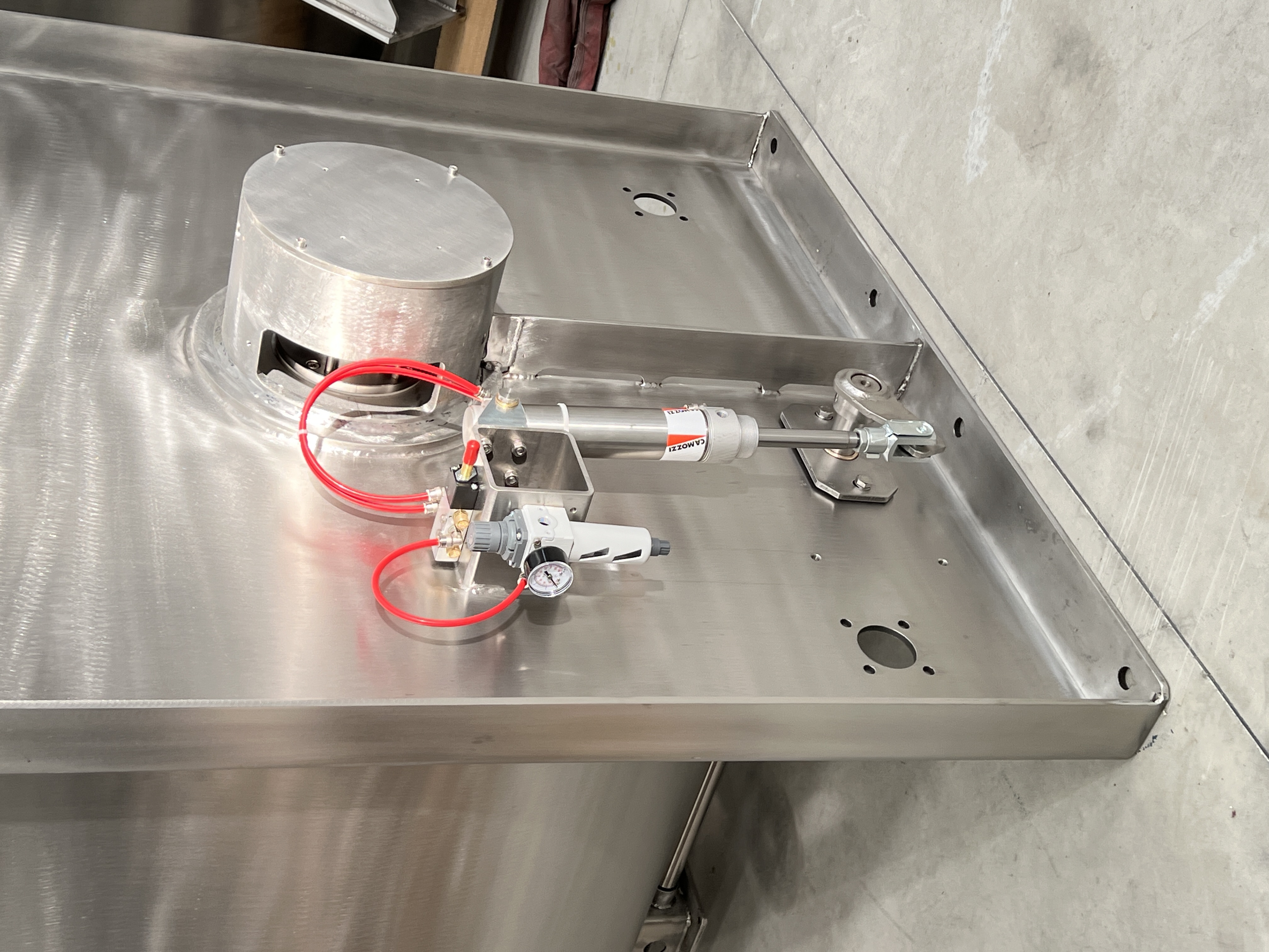 Miscelatore per polveri COPRINOX da 1900 Litri LUCIDATO