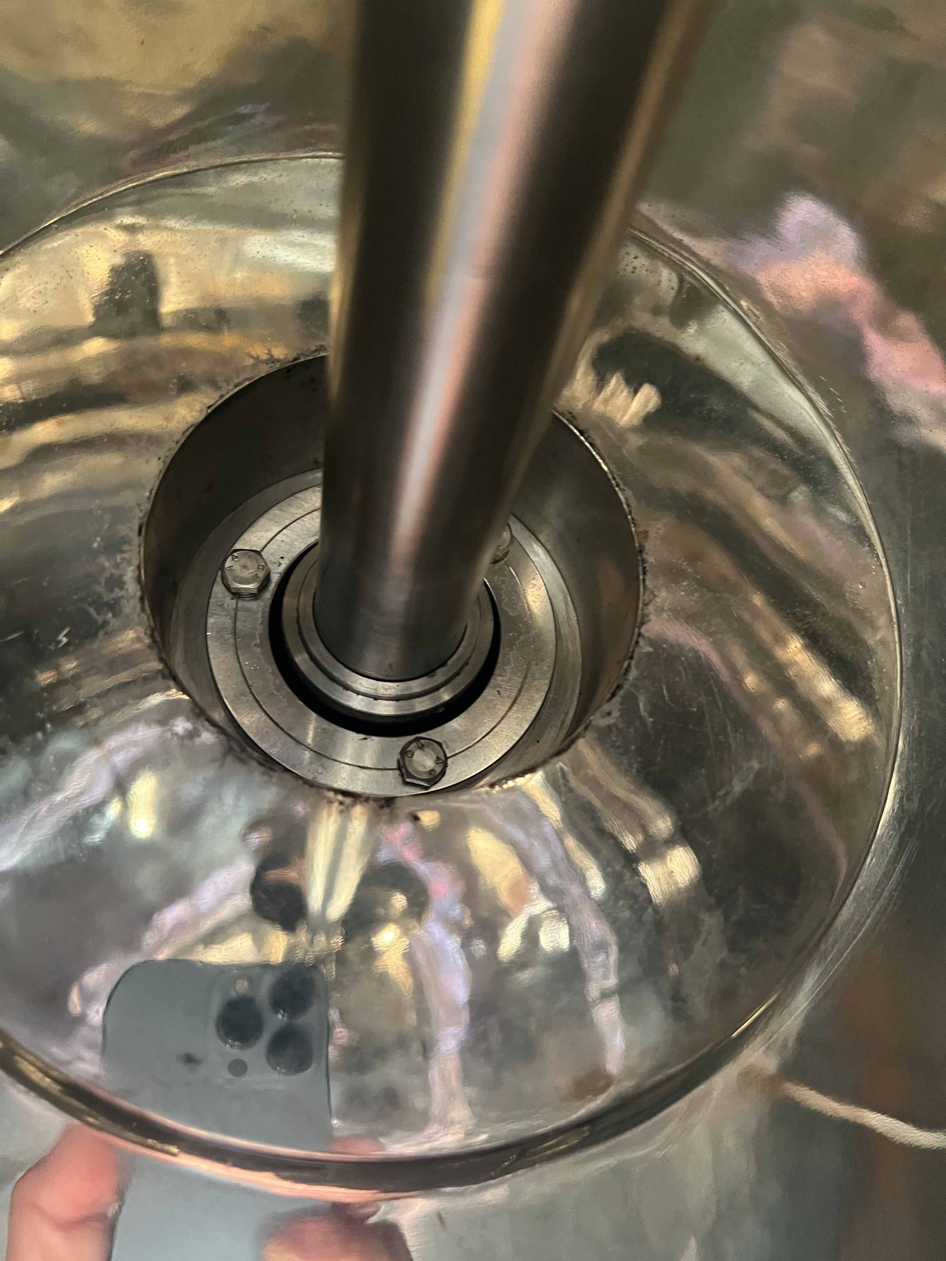 Usato Recipiente agitato da 700 litri con camicia