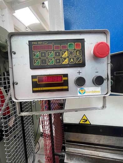 Usato PIEGATRICE SALA IDRAULICA  3050 X 70 TON