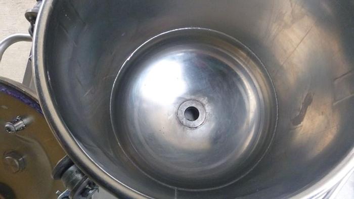 Used Tank, 5 Gallon, S/st, 110 PSI, Full Vac, LaGrange, B #S743475