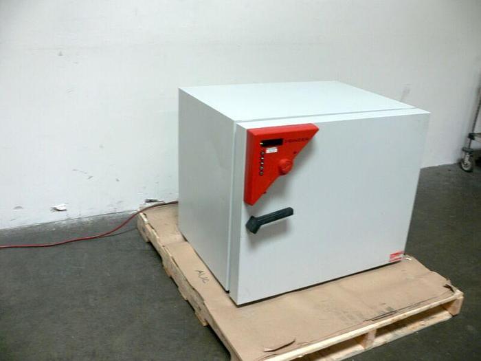 Used Binder 9010-0181 BD 115-UL 100°C Laboratory Microbiological Chamber 4.1 Cu. Ft.