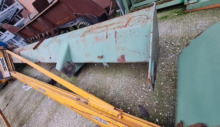Usato Gru a bandiera, FAC Italiana - tipo 1000kg.Con colonna basamento - portata kg.1.000 - Braccio 4 mt. - Altezza utile 3 mt