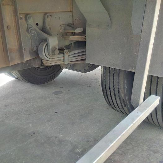 Usado 1993 MERCEDES-BENZ 1827 refrigerated truck
