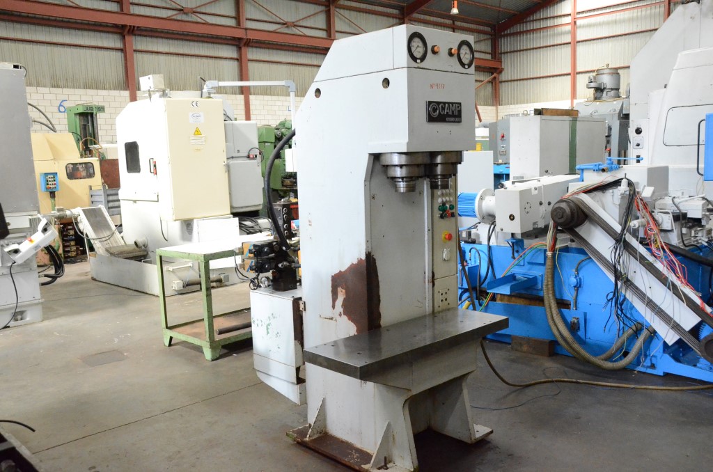 Usado 1991 CAMP P 20 Prensas #4117