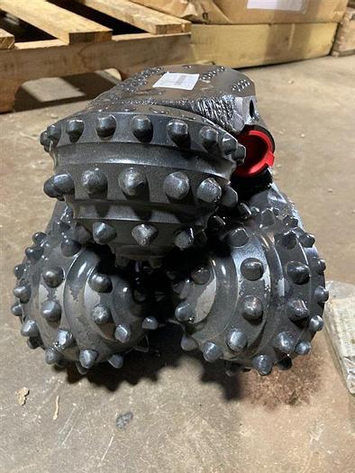 8-3/4" Medium Tri-Cone Bit - TR875TMSN