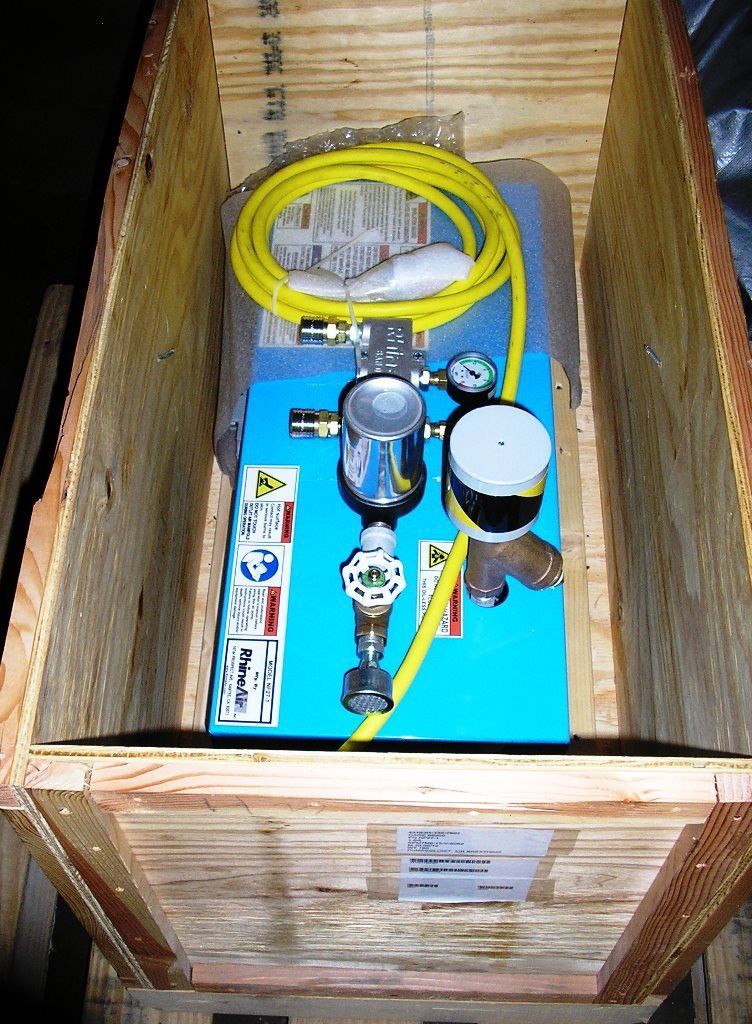 RHINE AIR INC. AMBIENT AIR BREATHING PUMP MODEL NF271 E ELECTRICA...