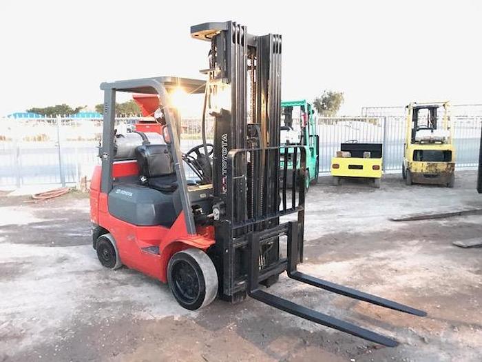 Used 2005 Toyota 7FGCU25