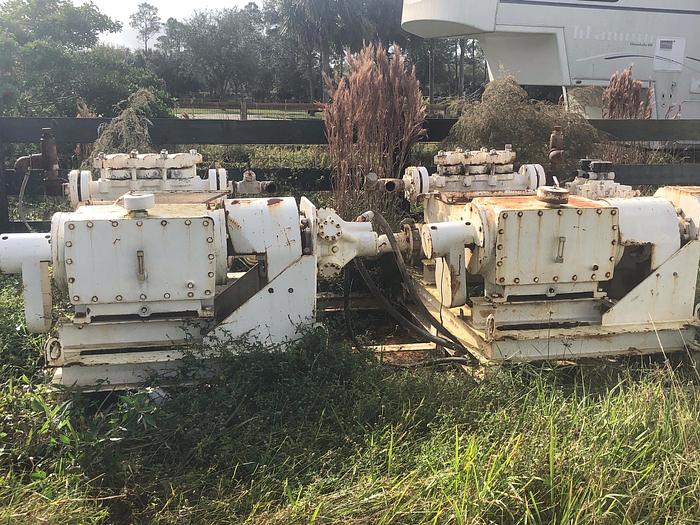 Used 2000 FMC Bean Plunger pumps Bean FMC M1626 AP  Two each