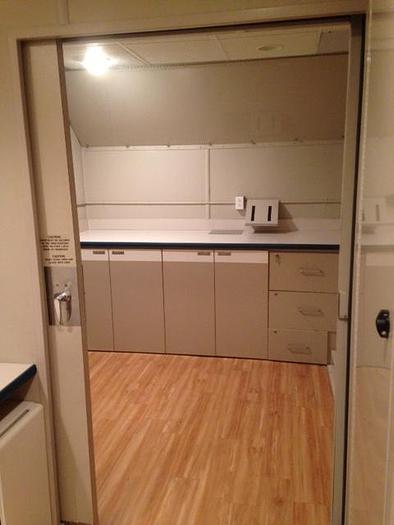 Used 2005 Mobile Philips Brilliance 64