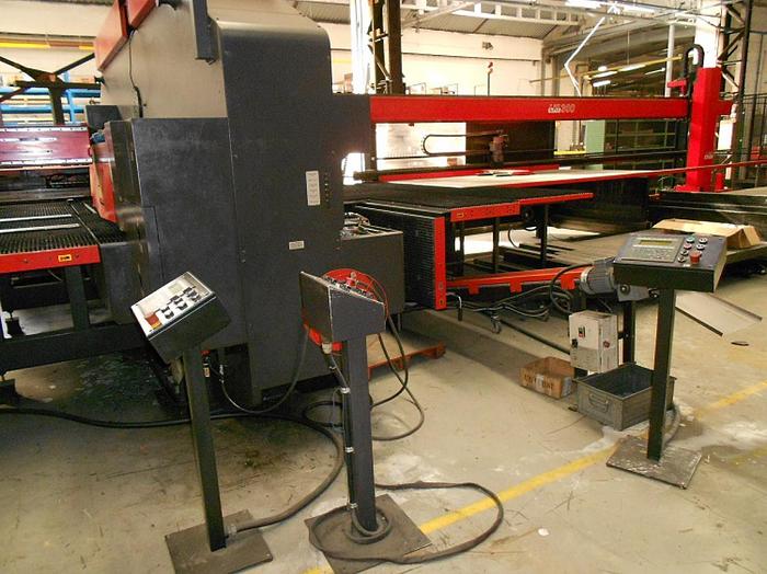 Gebruikt PONSMACHINE AMADA VIPROS KING