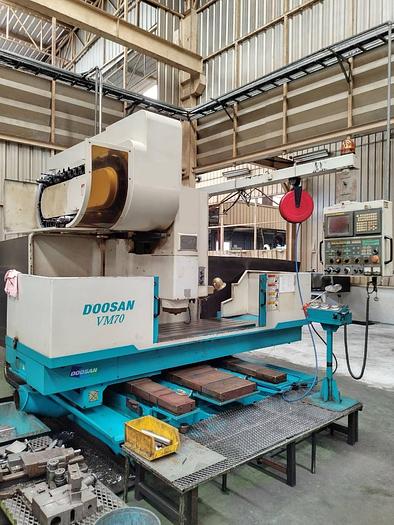 Used 2009 DOOSAN VM70
