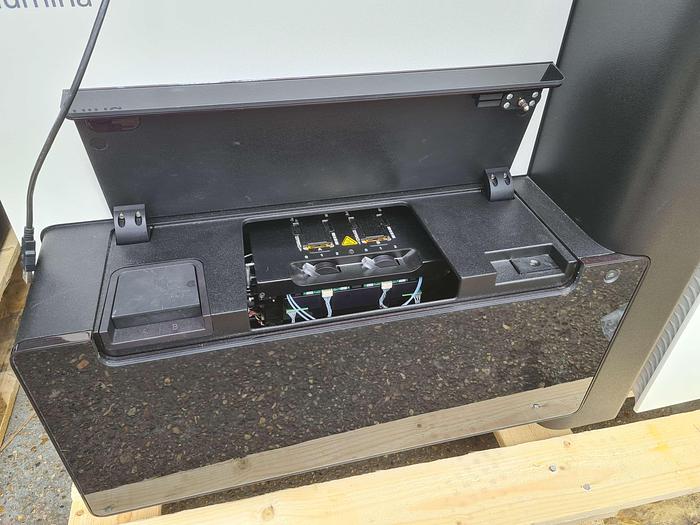 Used Illumina HiSeq 2500 Sequencer