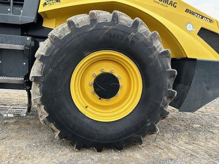 Used 2017 BOMAG BW211PD-5