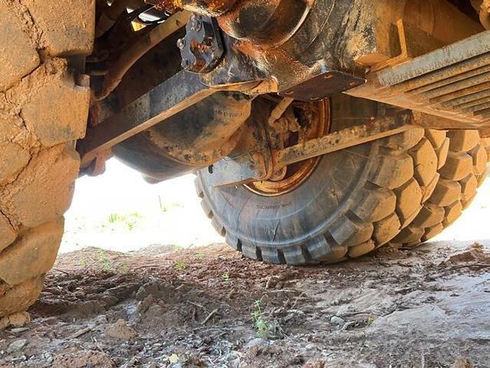 Used 2006 KOMATSU HD465-7