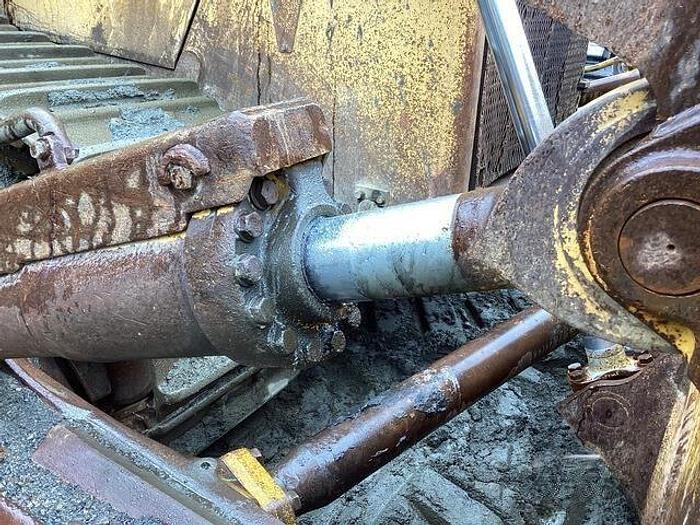 Used 2008 KOMATSU D275AX