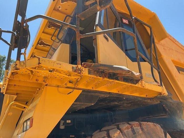 Used 2006 KOMATSU HD465-7
