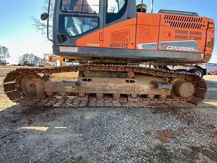 Used 2017 DOOSAN DX225 LC-5
