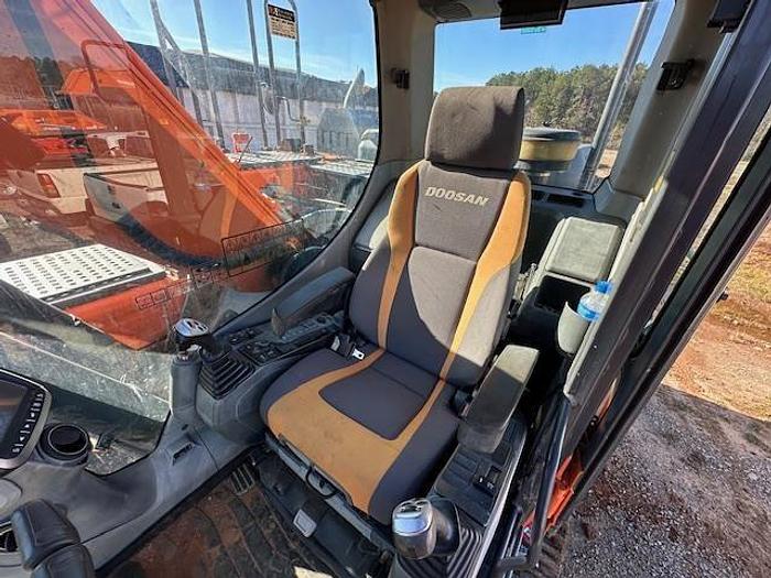 Used 2017 DOOSAN DX225 LC-5