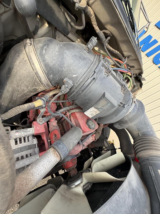Used 2012 Ford F750 Bucket Truck