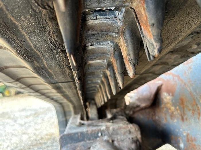 Used 2018 TAKEUCHI TL12R2