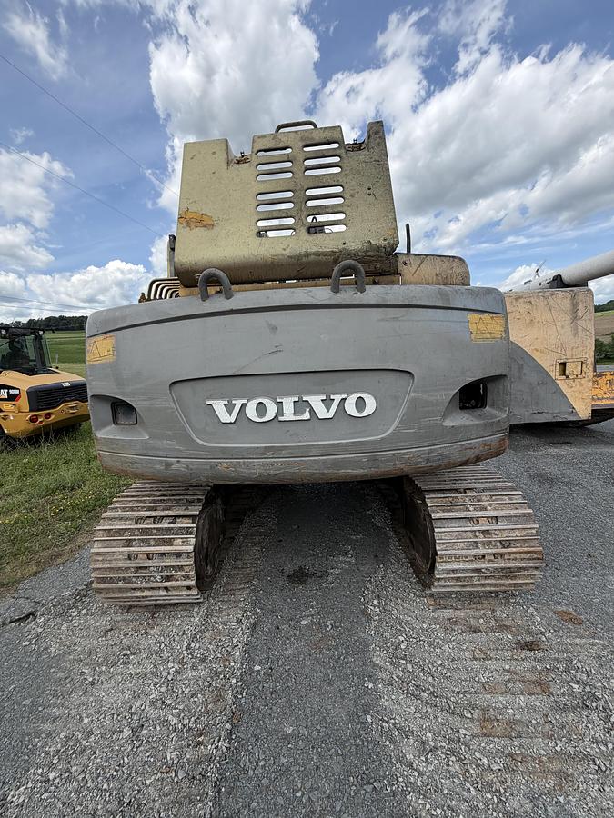 Used 2007 Volvo EC140BLC Excavator