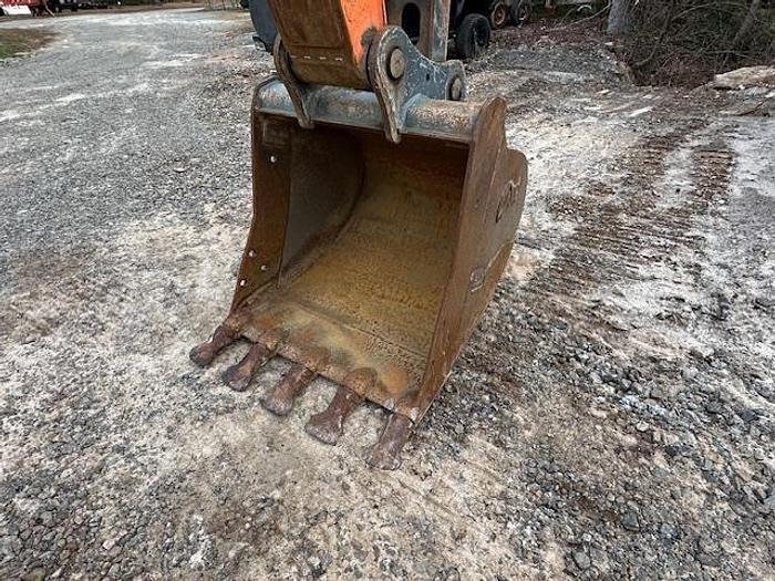 Used 2016 DOOSAN DX180 LC-5