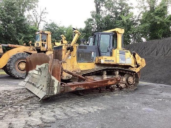 Used 2008 KOMATSU D275AX