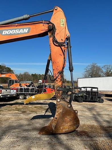Used 2017 DOOSAN DX225 LC-5