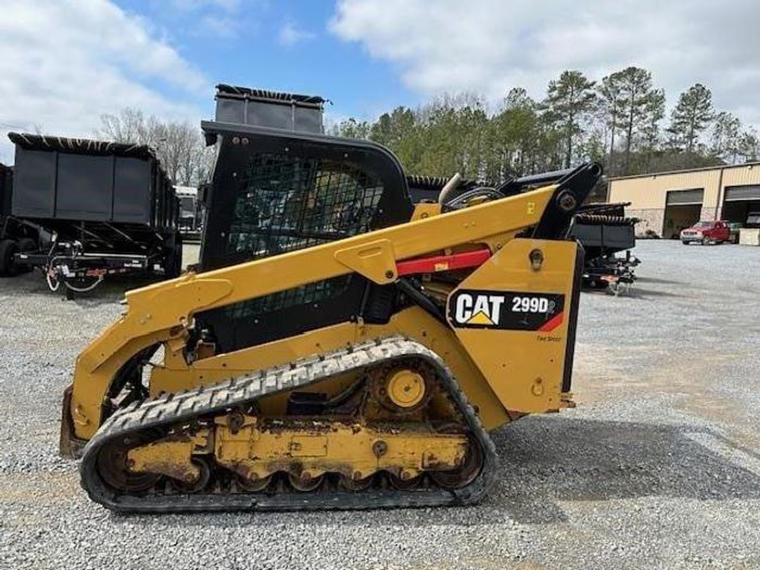 Used 2018 CATERPILLAR 299D2