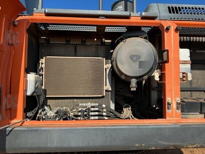 Used 2017 DOOSAN DX350 LC-5