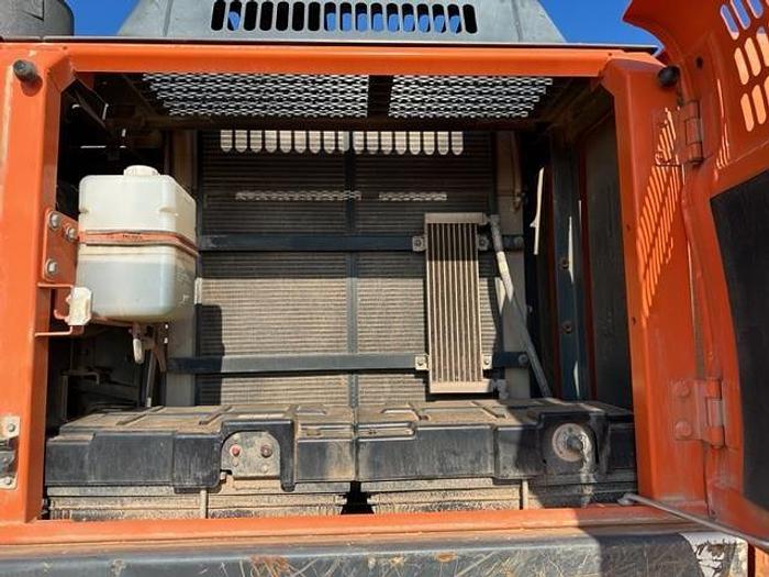 Used 2017 DOOSAN DX350 LC-5
