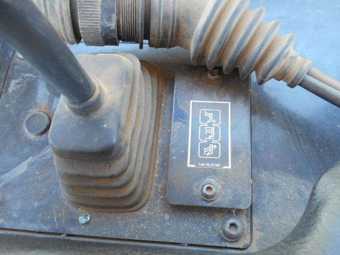 Used 2015 KOMATSU D61PX-24