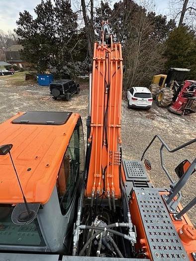 Used 2016 DOOSAN DX180 LC-5