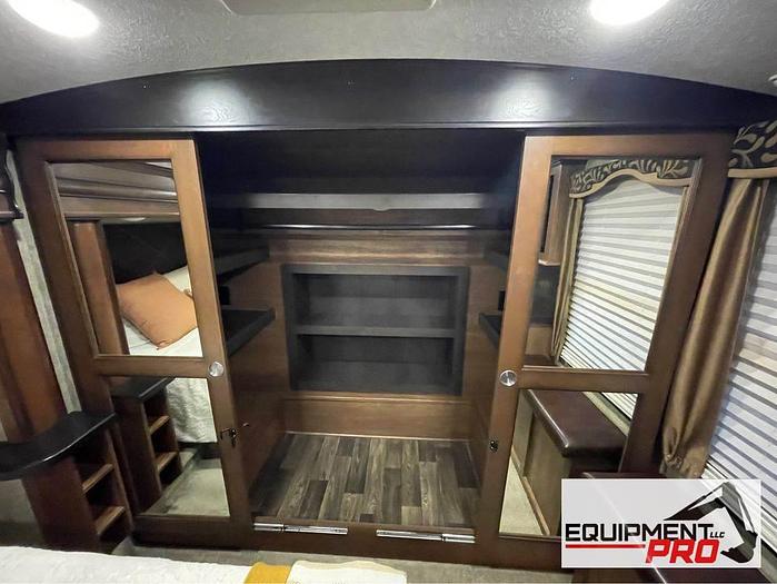 Used 2016 Keystone 3791RD Travel Trailer