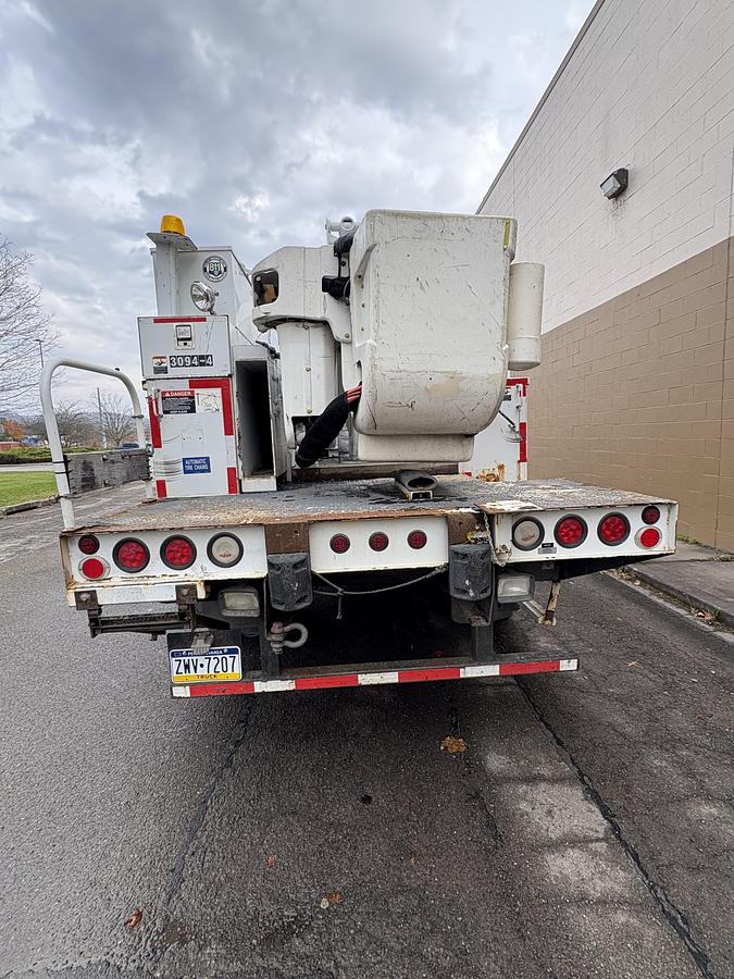 Used 2009 GMC T7500