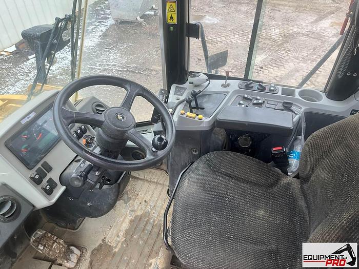 Used 2017 Caterpillar 950GC Wheel Loader - Bucket