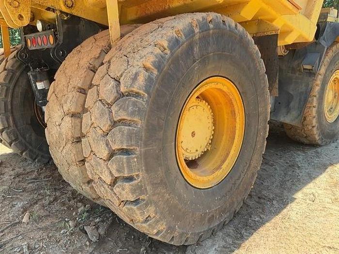 Used 2006 KOMATSU HD465-7
